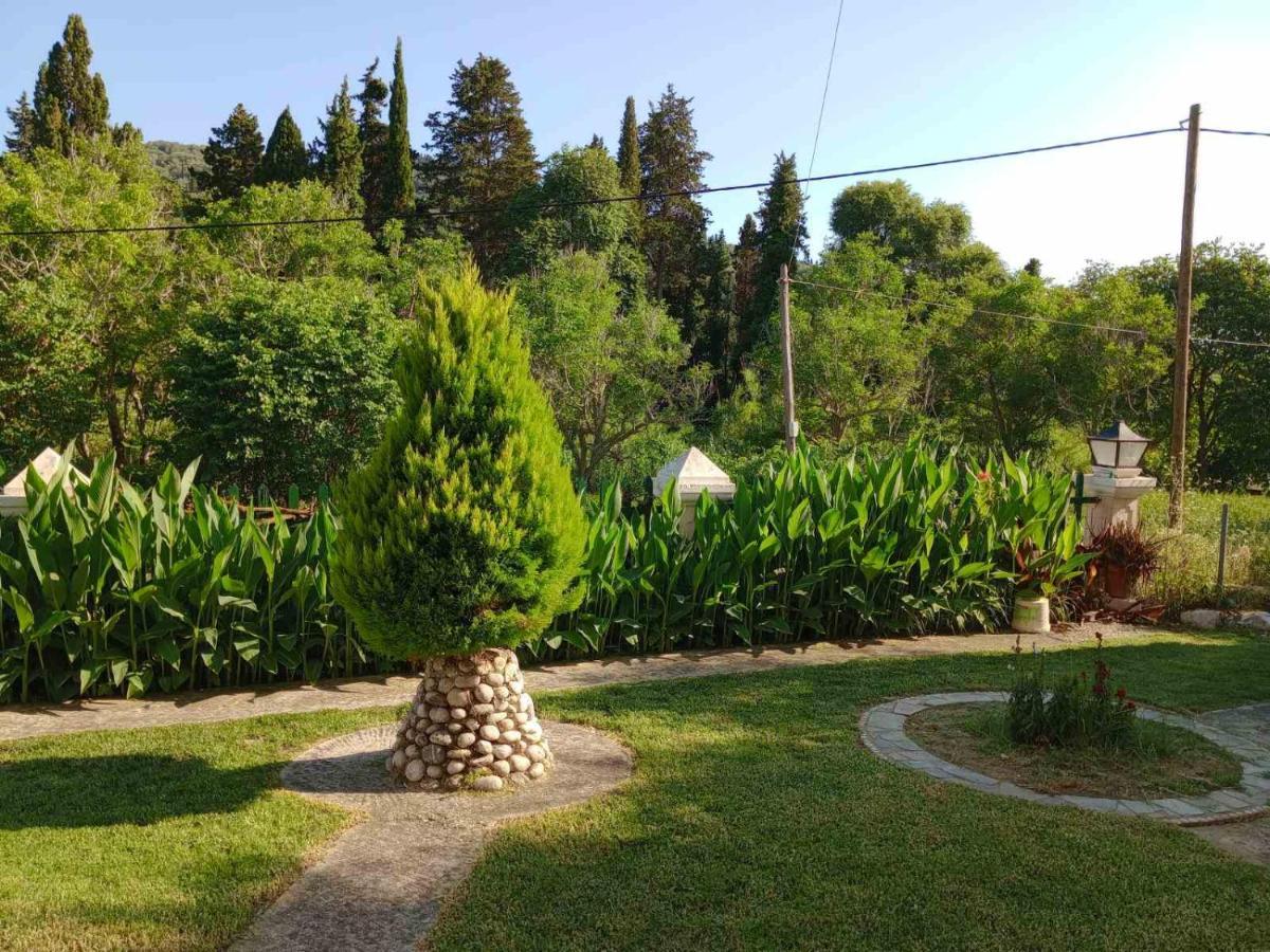 Pool Villa Grigoris Aspiotades Luaran gambar